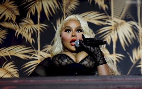 ゴス3P OnlyFans アートxxx 写真