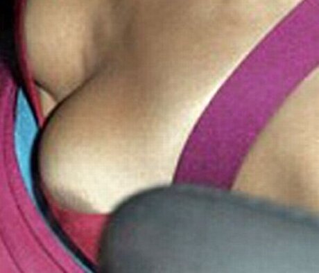 女性フィットネス オンリーファンズ 裸 写真