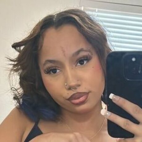 最もホットな男性オンリーファンズ ポルノ 写真