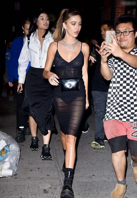 ラテン系ティーンオンリーファンズ ホット裸 ギャラリー