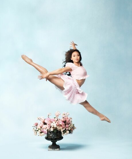 かわいいシーメールオンリーファンズ 無料ポルノ 画像