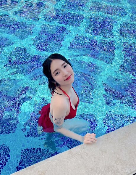 Mena Noona ヌードモデル 写真