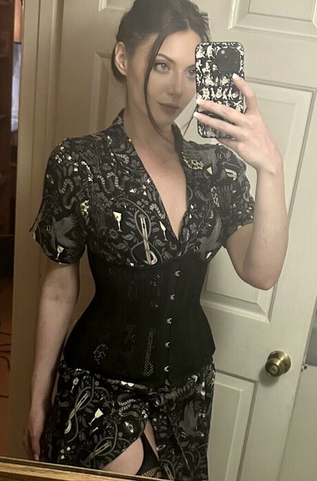 Theoreticalresearch 裸モデル ギャラリー