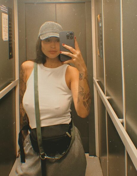 Pingvidii xxxポルノスター 写真