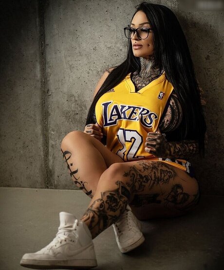 巨乳アナルOnlyFans パーフェクト 写真