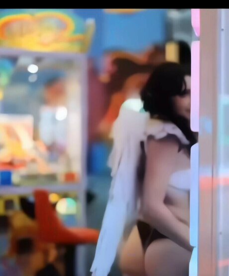 Notsoerudite 高品質モデル 写真