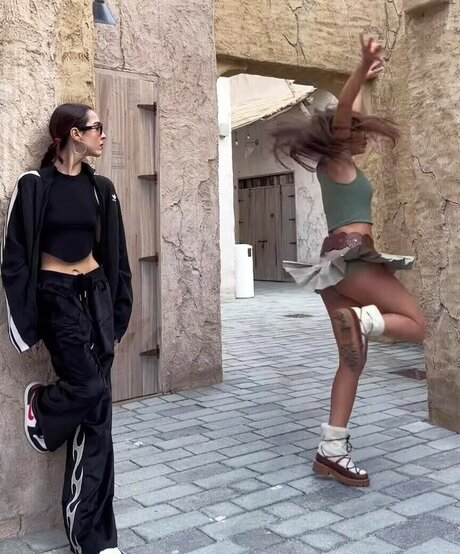 アジアン・エボニー・オンリーファンズ 裸 アーカイブ