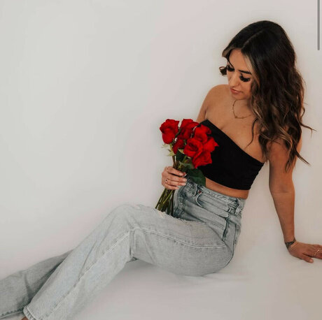 ブッシュ・オンリーファンズ 無料エロ 写真