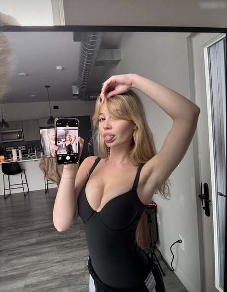 主観視点の手コキOnlyFans ホットヌード ギャラリー