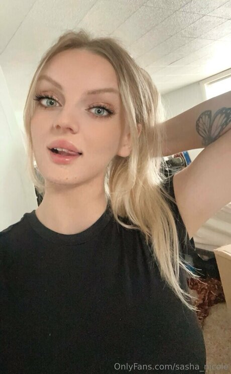 Sasha nicole ヌード女優 写真