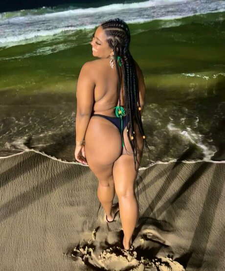 BBWシーメールオンリーファンズ ホットポルノ 写真