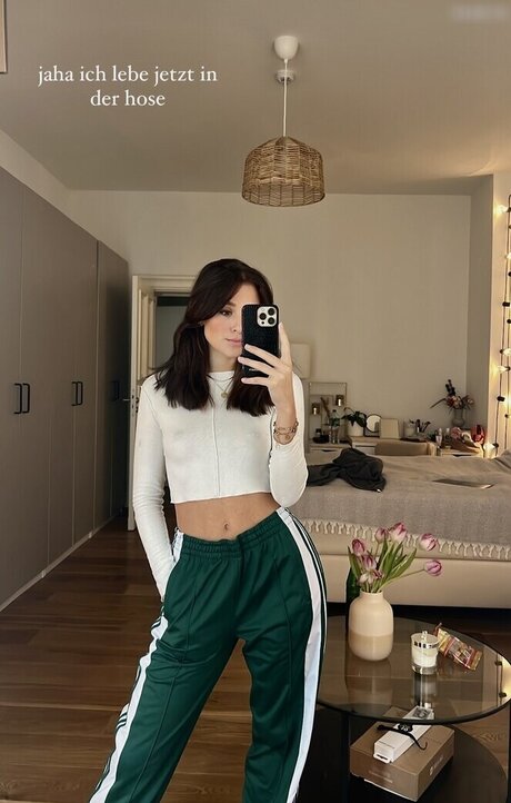 ヴィゴ・オンリーファンズ 無料裸 写真