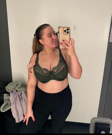 セクシーなドレスOnlyFans ホットxxx アーカイブ