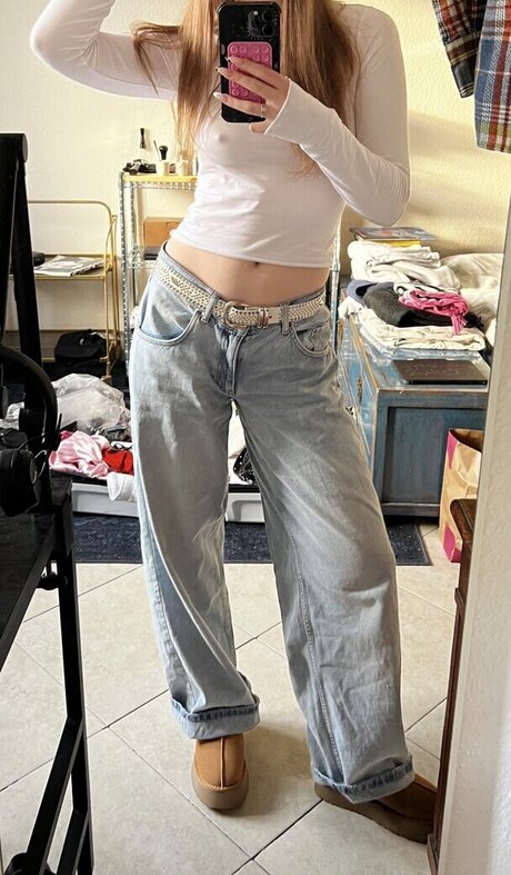 Yana Clare アートモデル 写真