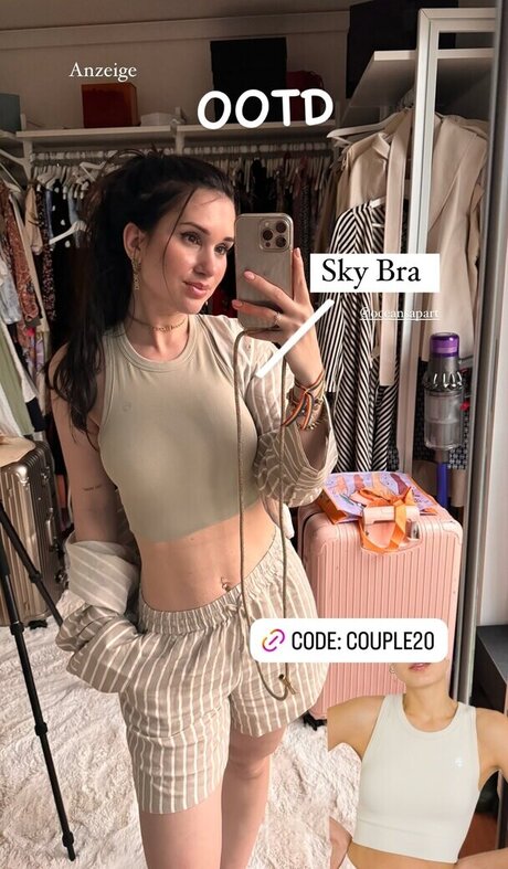 ホットな裸のオンリーファンズ ポルノ 写真