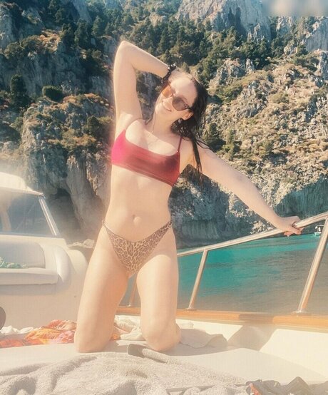 Eefje Depoortere ヌードモデル 写真