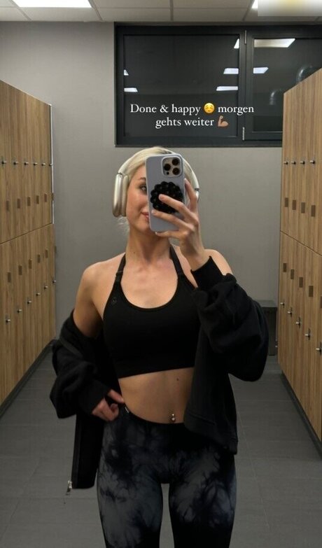 ママの足OnlyFans 美しいxxx 画像