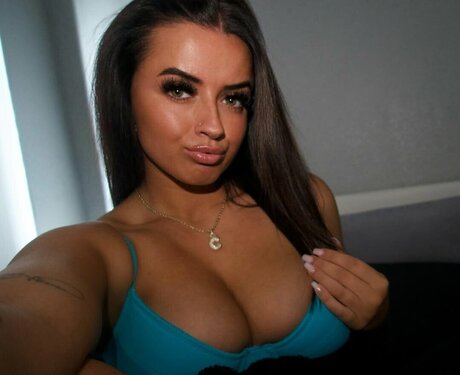 Casey Penmann ホットなスター ギャラリー