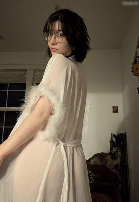 Jewel Love 12345 セックス女優 写真