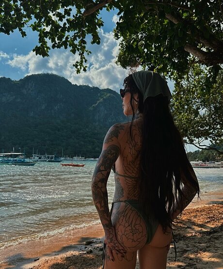 小柄な妻OnlyFans セクシー裸 写真