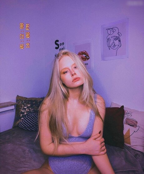 義母オンリーファンズ ホットヌード 写真