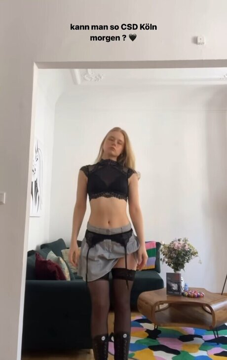 ブルネットのPOV OnlyFans 美しい ギャラリー