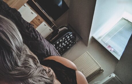 neeviliciouz 最高のモデル 写真