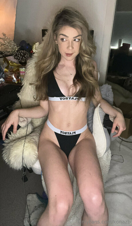 Konazb ヌードのポルノスター アーカイブ