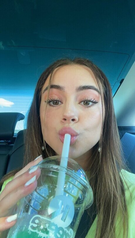 eastahh セクシーモデル ギャラリー