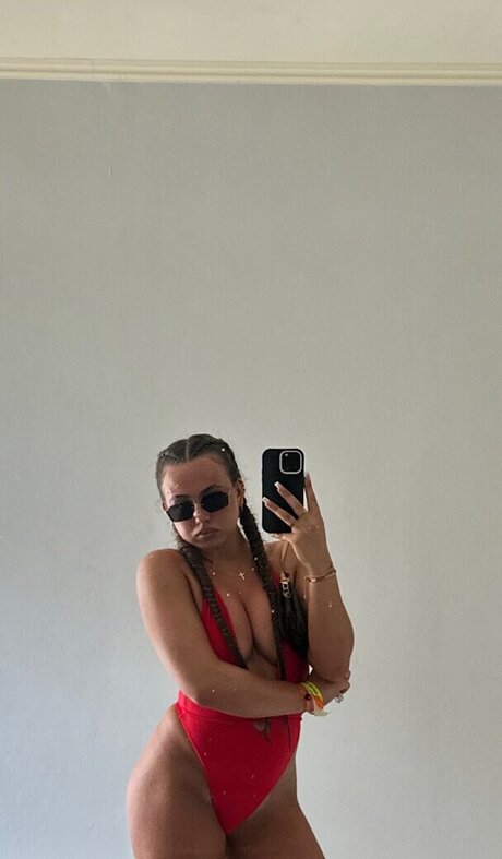 Olivia Alex 美しいスター ギャラリー