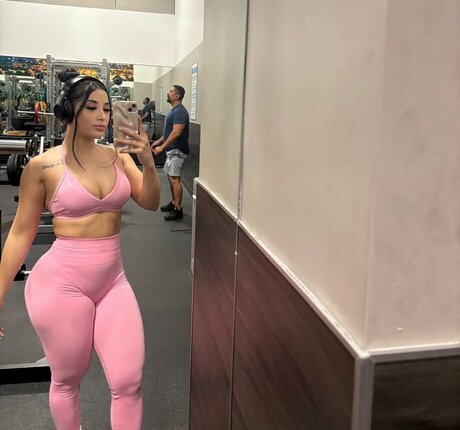 ブルネットの猫OnlyFans ホットポルノ 写真