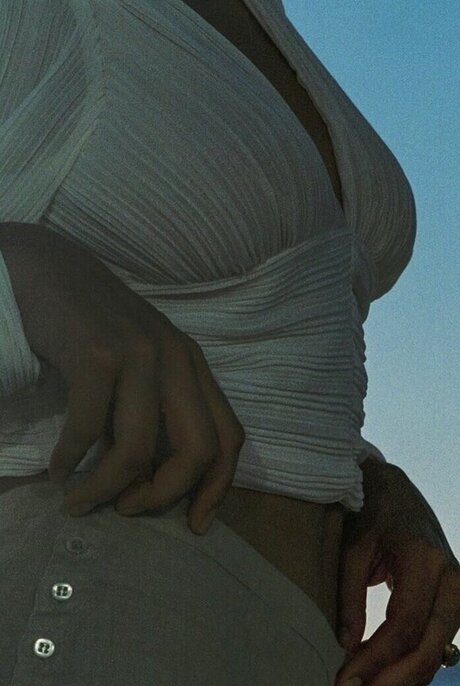 Joules117 女優 写真