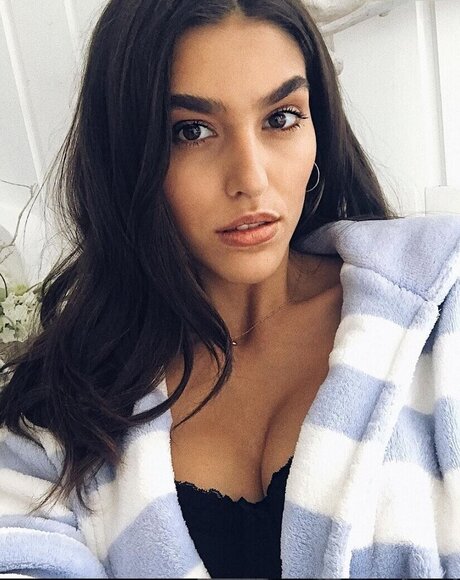 Joules117 ポルノスター アート 画像