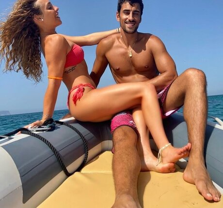 毛深いアジア人オンリーファンズ 無料xxx ギャラリー