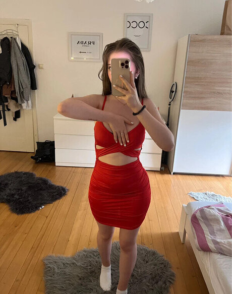 Vinted eBay ポルノスター セックス アーカイブ