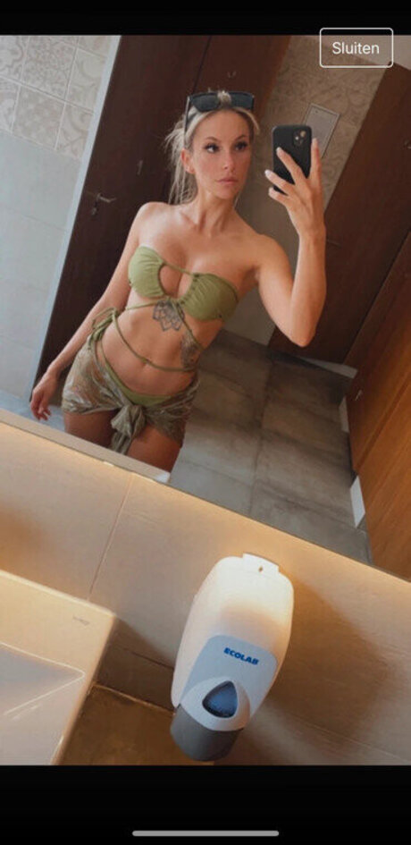 ボールズオンリーファンズ 無料ポルノ 画像