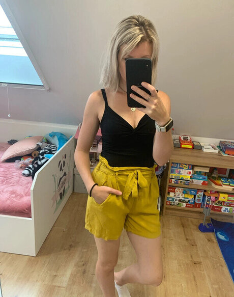 ニューハーフアナルOnlyFans えろ 写真