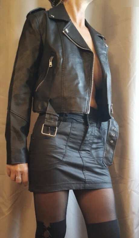 イスラム教徒のオンリーファンズ セクシーヌード 画像