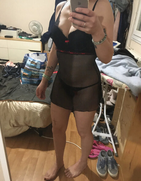 ポーグガールズオンリーファン ポルノグラフィック 画像