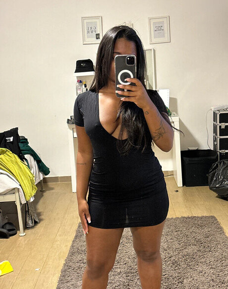 興奮した看護師OnlyFans 美しい裸 写真