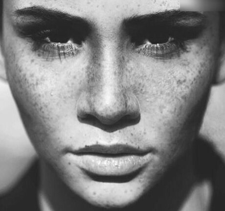 黒いお尻のオンリーファンズ 美しいポルノ 写真