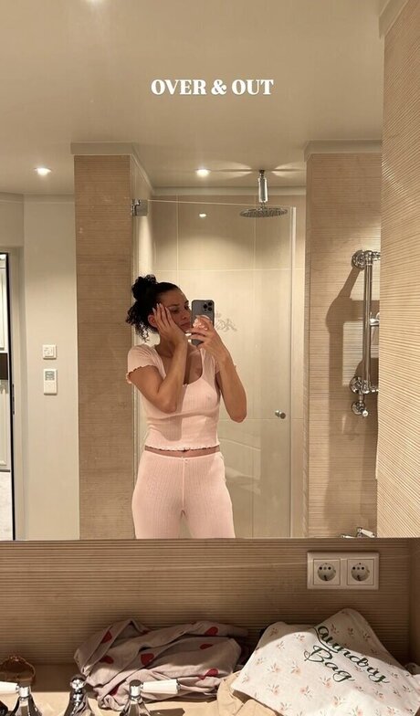 大学生カップルのオンリーファンズ ベスト 写真