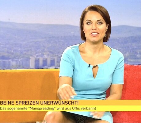 ワークアウト オンリーファンズ アート裸 写真