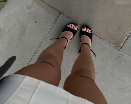 巨乳アナルOnlyFans ベスト 画像