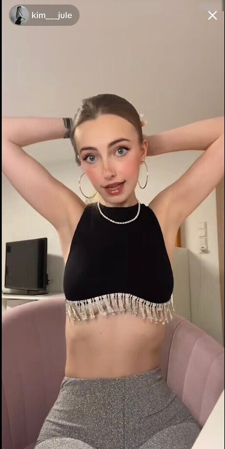 ストリーマーオンリーファンズ セクシーxxx 写真