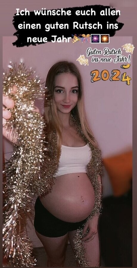 ロシアの熟女OnlyFans 無料ヌード ギャラリー