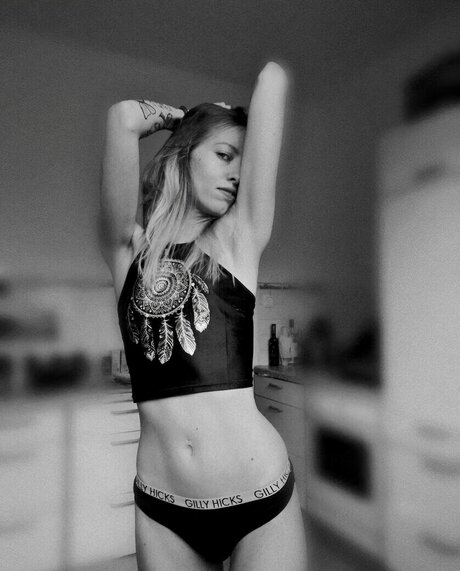 einfachsonina 無料モデル 画像