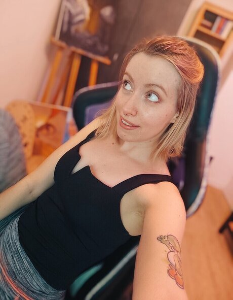 einfachsonina アダルトスター 写真