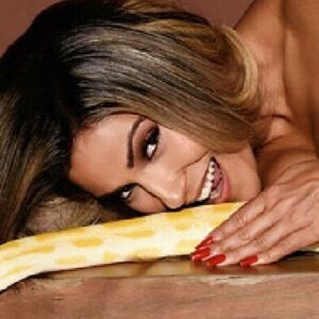 Vero nica Ara jo トップモデル 画像