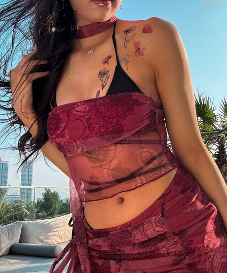 成熟した黒人女性オンリーファンズ 美しい 画像